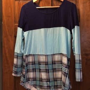 Long sleeve blue multi colored top